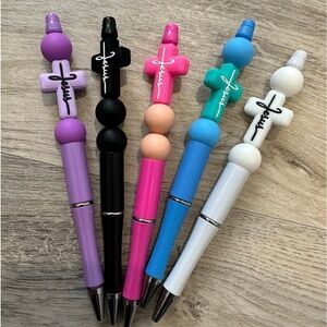 ✝️Set of 5 JESUS 🖊️ pens! New in package !